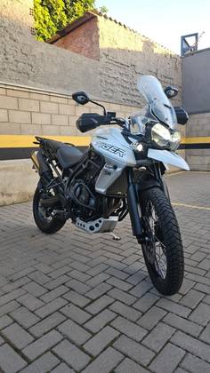 TRIUMPH TIGER 800 XCA TRIUMPH TIGER 800 XCA